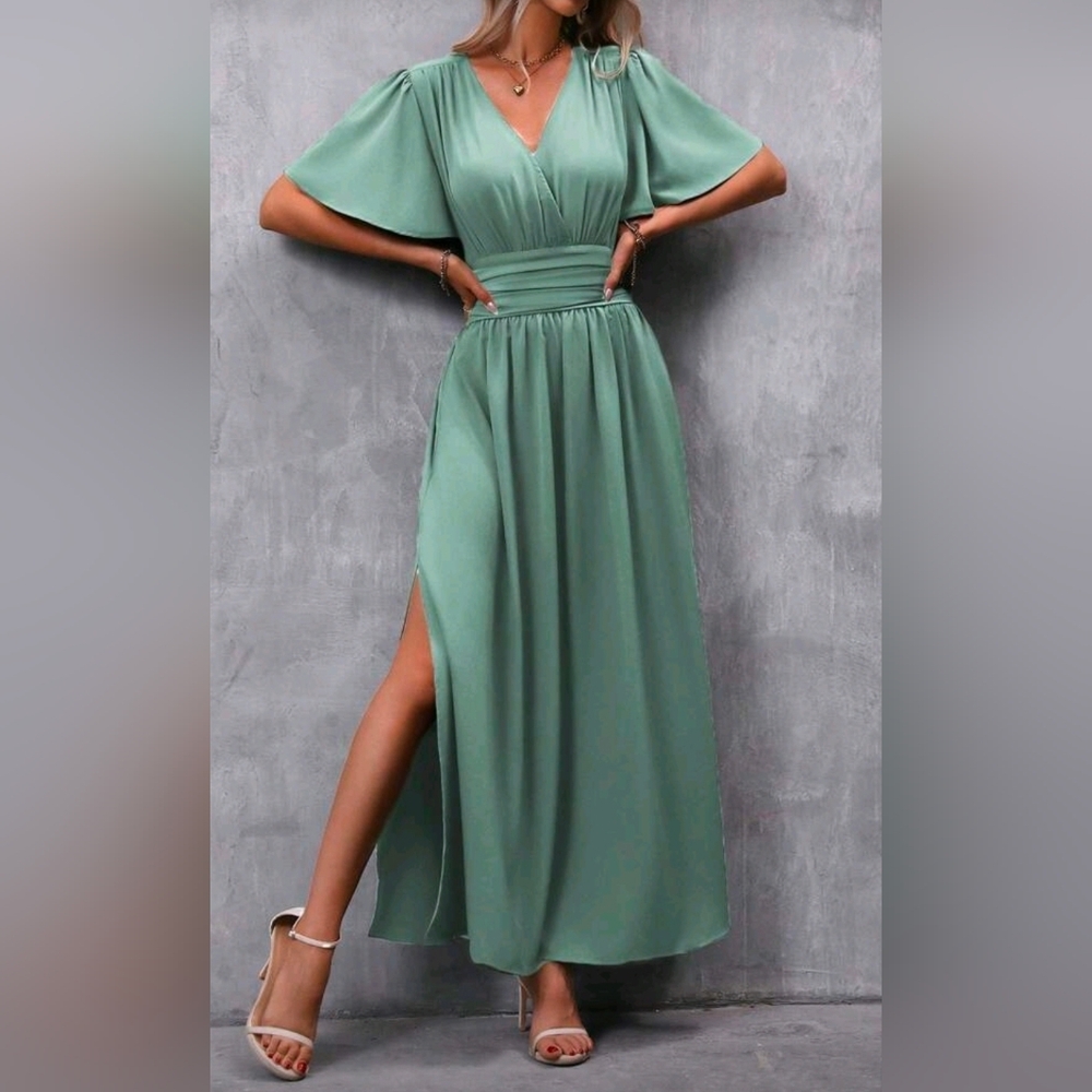 * NEW Chic Ruched Waist Flutter Sleeve Maxi Dress Light Green